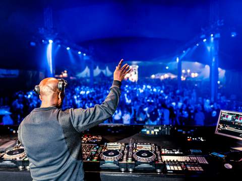 Deejay Nelson