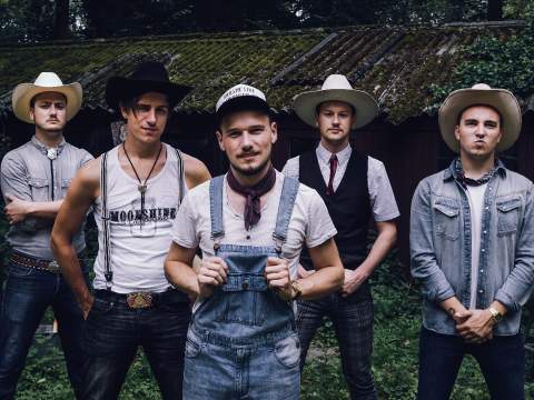 The Hillbilly Moonshiners