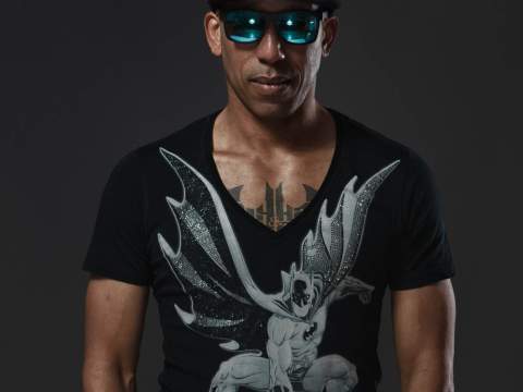 THE DARKRAVER
